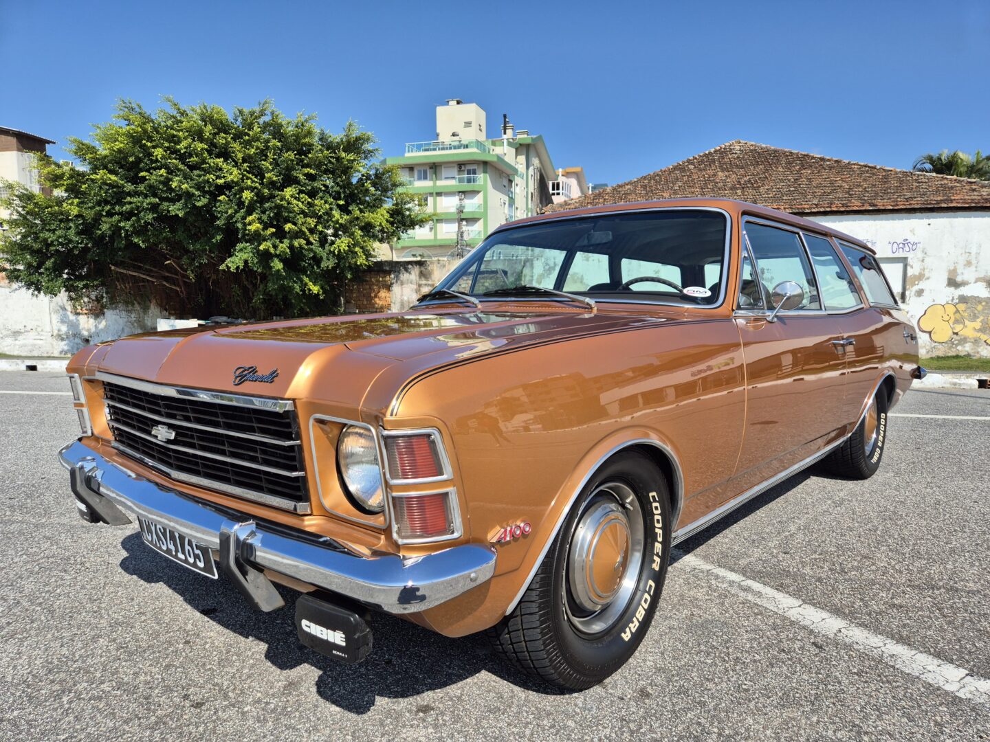 Chevrolet Caravan De Luxo